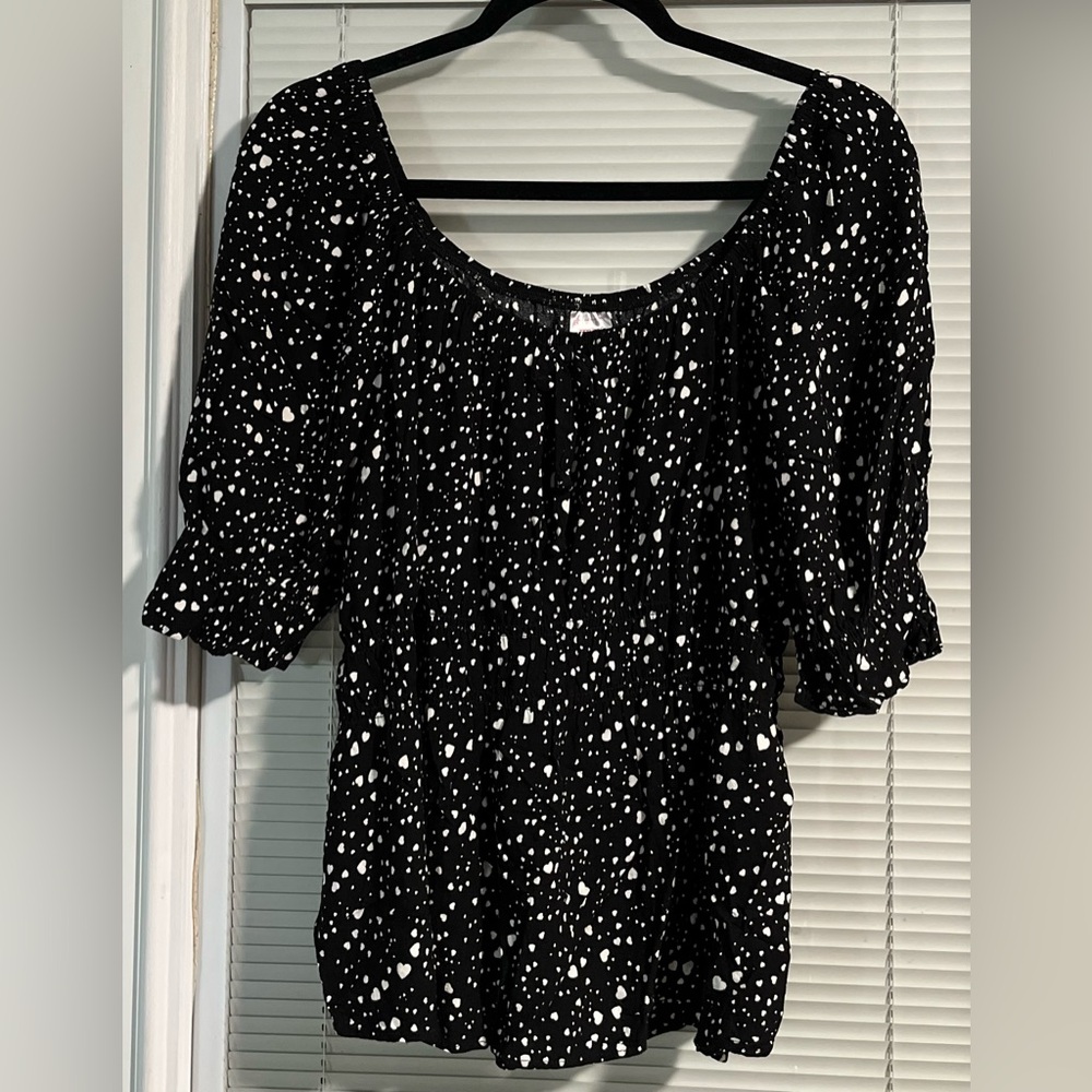 Black and White Puff Sleeve Smocked Blouse
